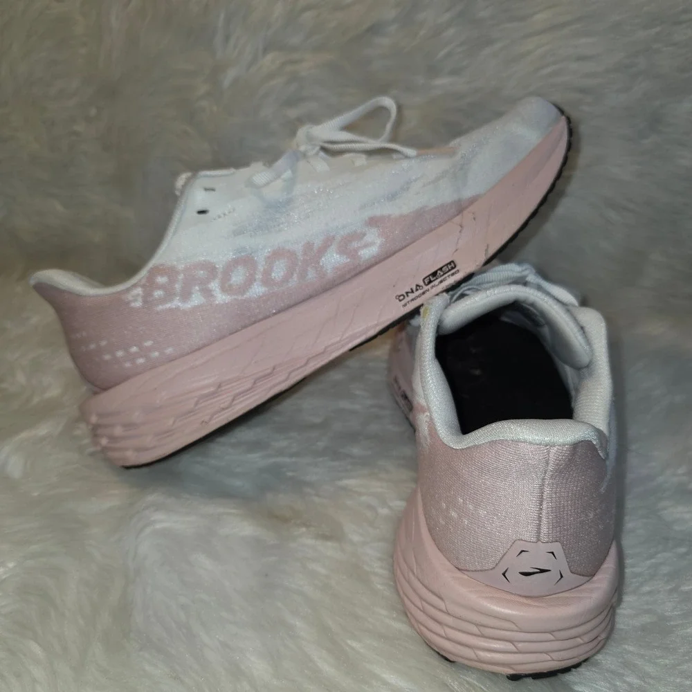 Brooks launch 11